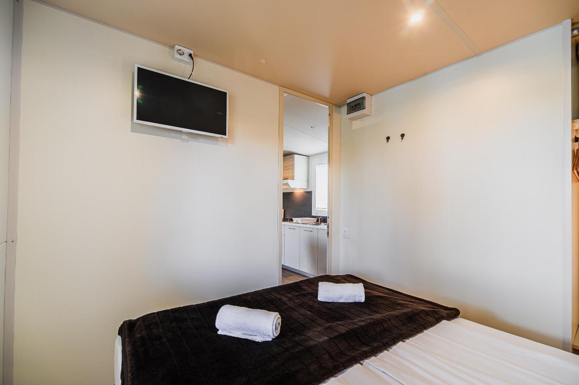 Lake View Mobile Homes With Thermal Riviera Tickets In Terme Catez Catez ob Savi Luaran gambar