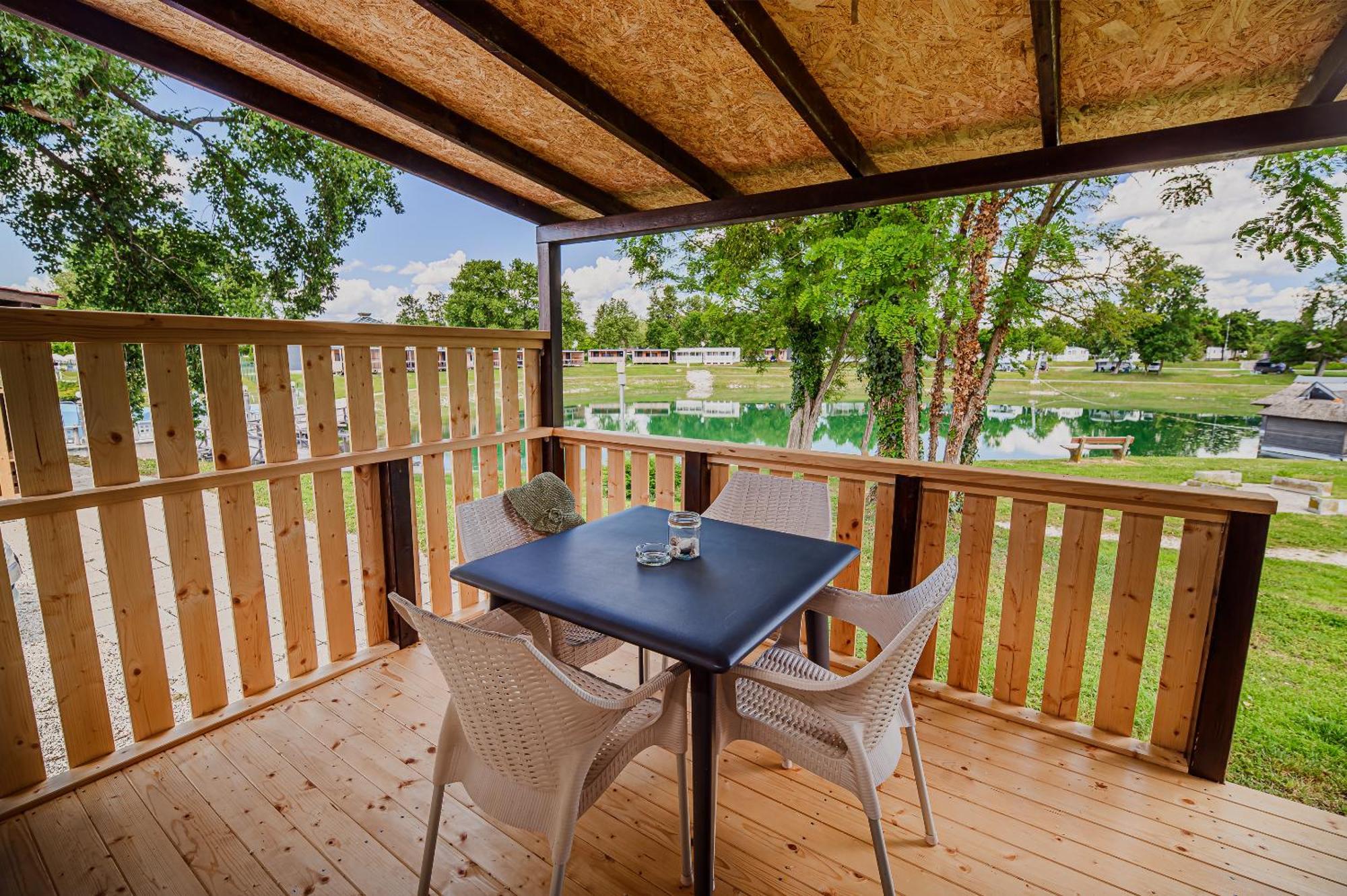 Lake View Mobile Homes With Thermal Riviera Tickets In Terme Catez Catez ob Savi Luaran gambar